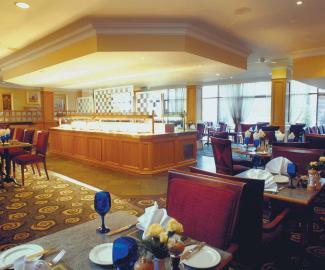 Travelodge Silverlink Hotel 4*
